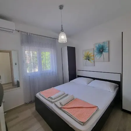 Maric Lejlighed Baška Voda
