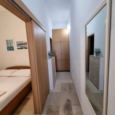 Maric Apartment *